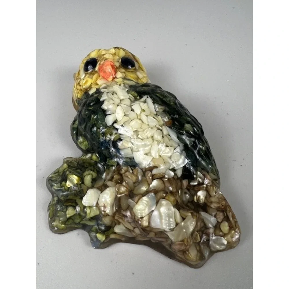 Vintage Tennessee Shell‎ Co Genuine Mother of Pearl Vomit Owl Wall Plaque